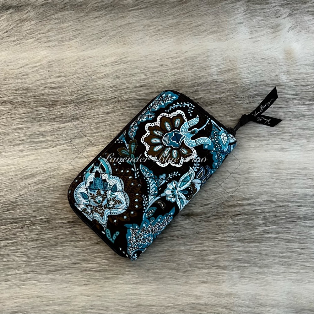 Vera Bradley Java Blue 2006 Zip Around Wallet Lon… - image 1